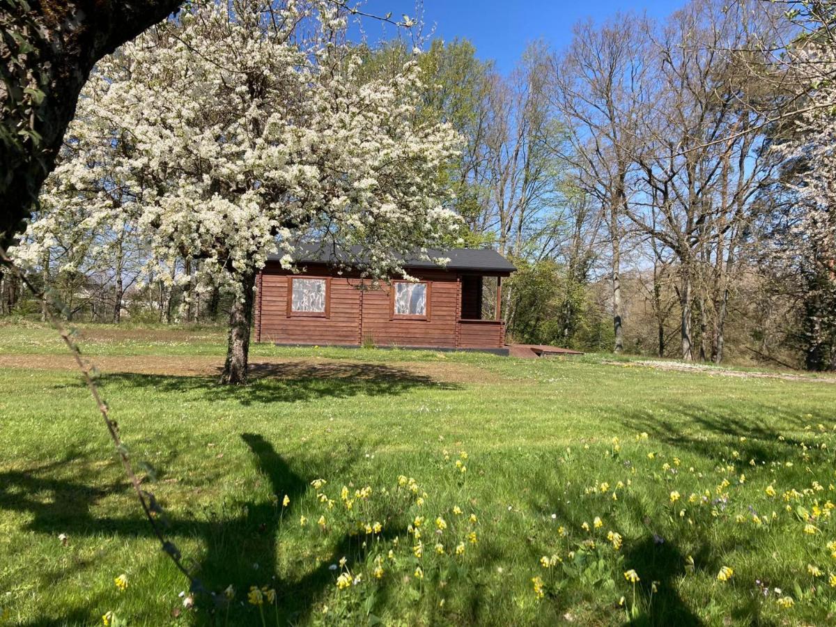 Lac De Lumiere. Relax With Rural Lakeside Living Herry Extérieur photo