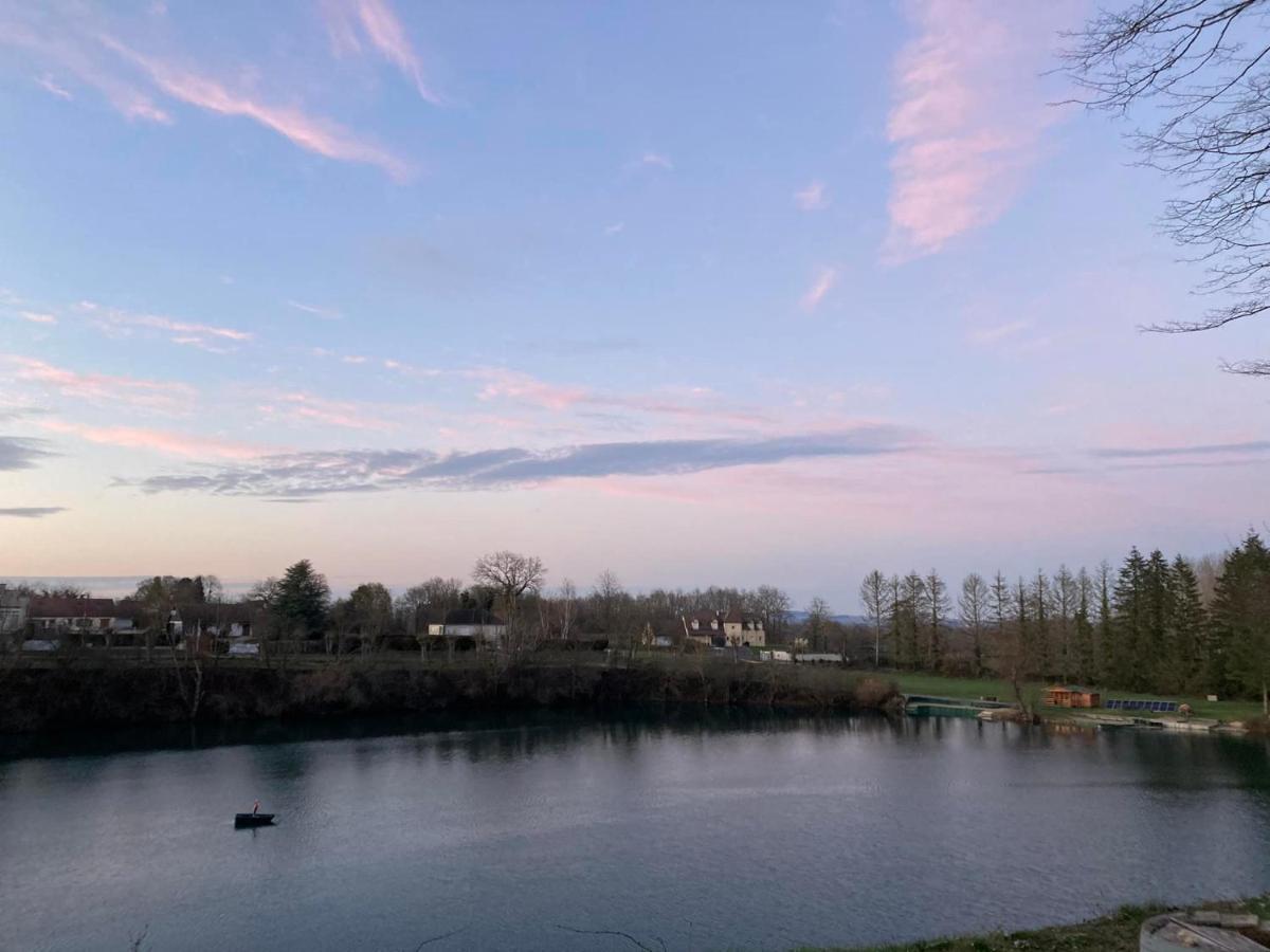 Lac De Lumiere. Relax With Rural Lakeside Living Herry Extérieur photo